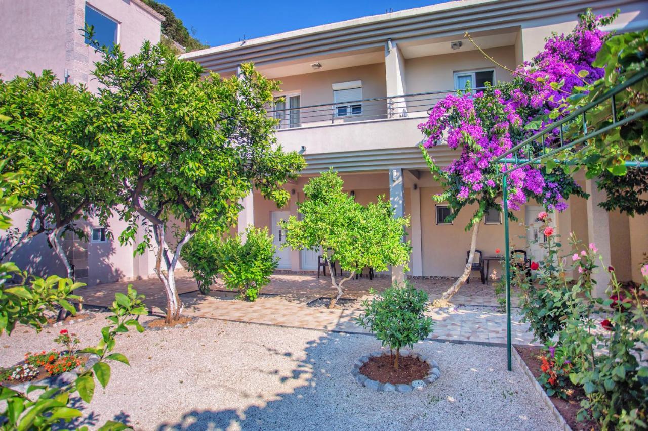 Apartments Obala - Katić Herceg Novi Zewnętrze zdjęcie